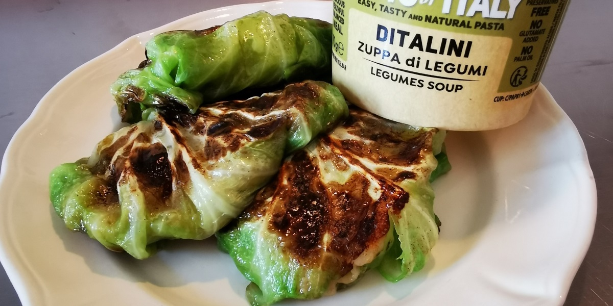 Capunet ripieno con Ditalini in zuppa di legumi e formaggio